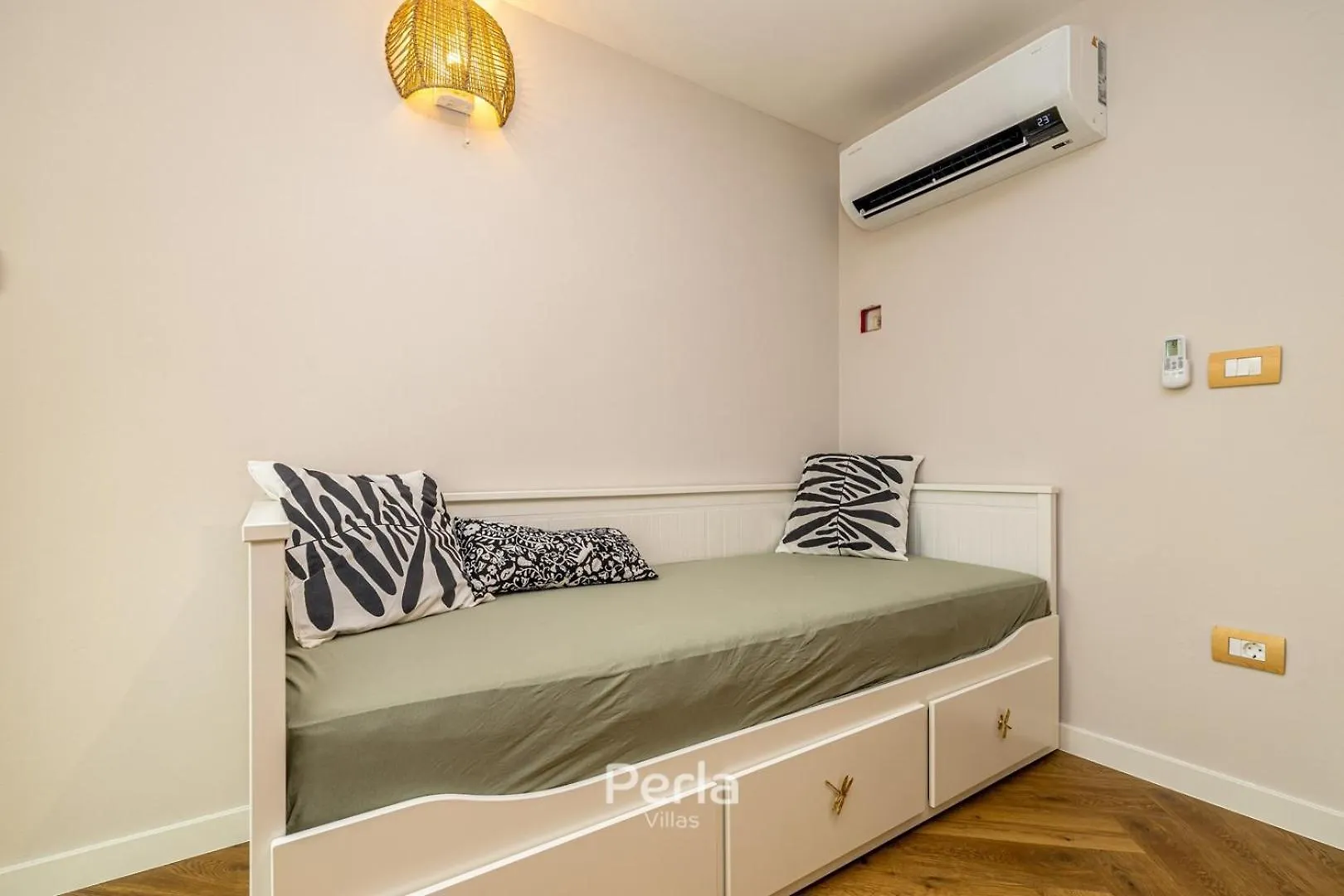 Holiday Home Casa Lyra With Heated Pool In Novigrad 800M From The Beach 0*, Novigrad (Istria) Croatia