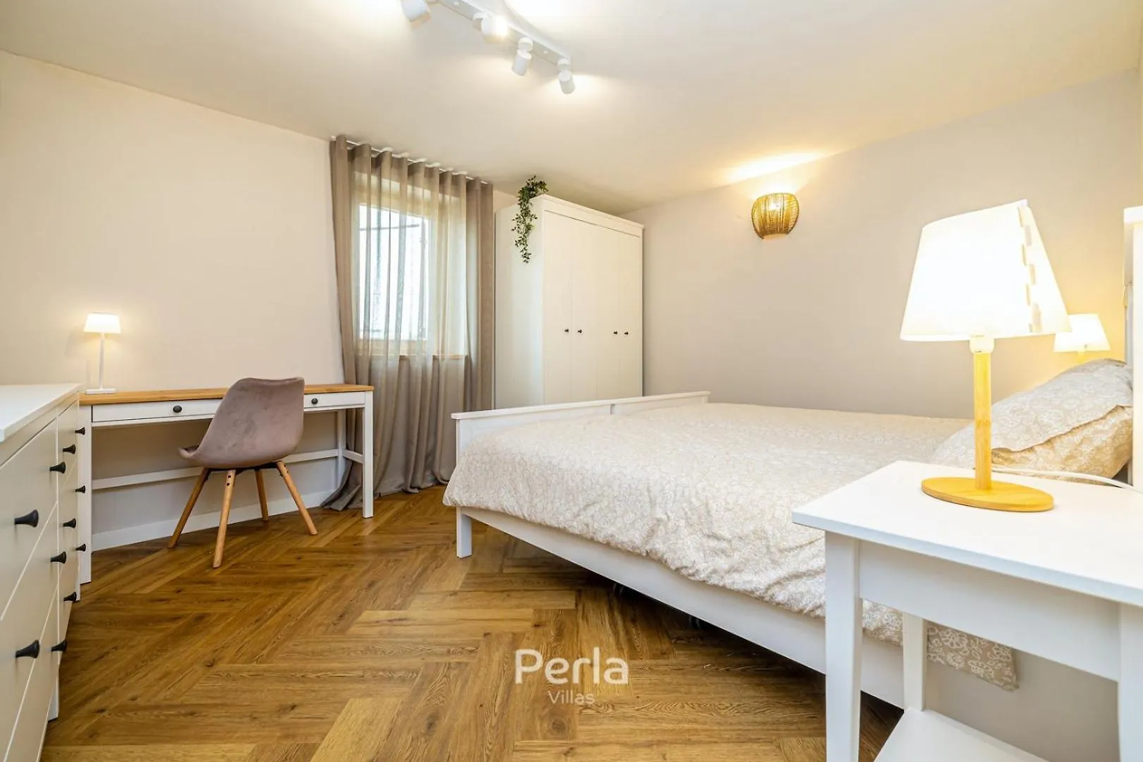 Holiday Home Casa Lyra With Heated Pool In Novigrad 800M From The Beach Croatia