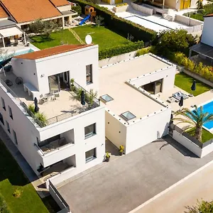 Belvedere Holidays Ferienhaus